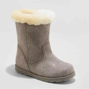 Cat & Jack Toddler Girls Karley Faux Fur Shearling Boots